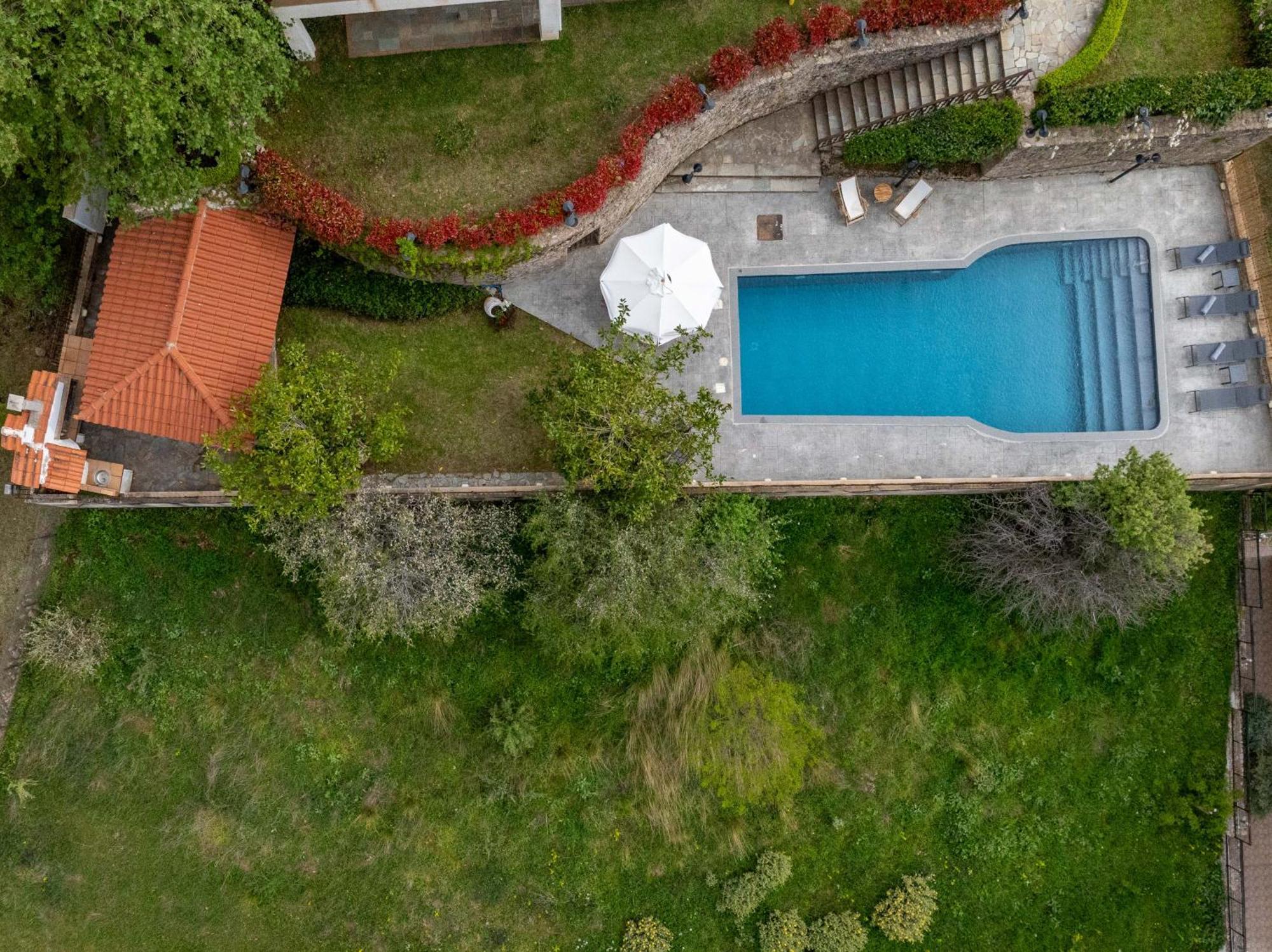 Traditional Luxury Villa Armonia Aígion Luaran gambar