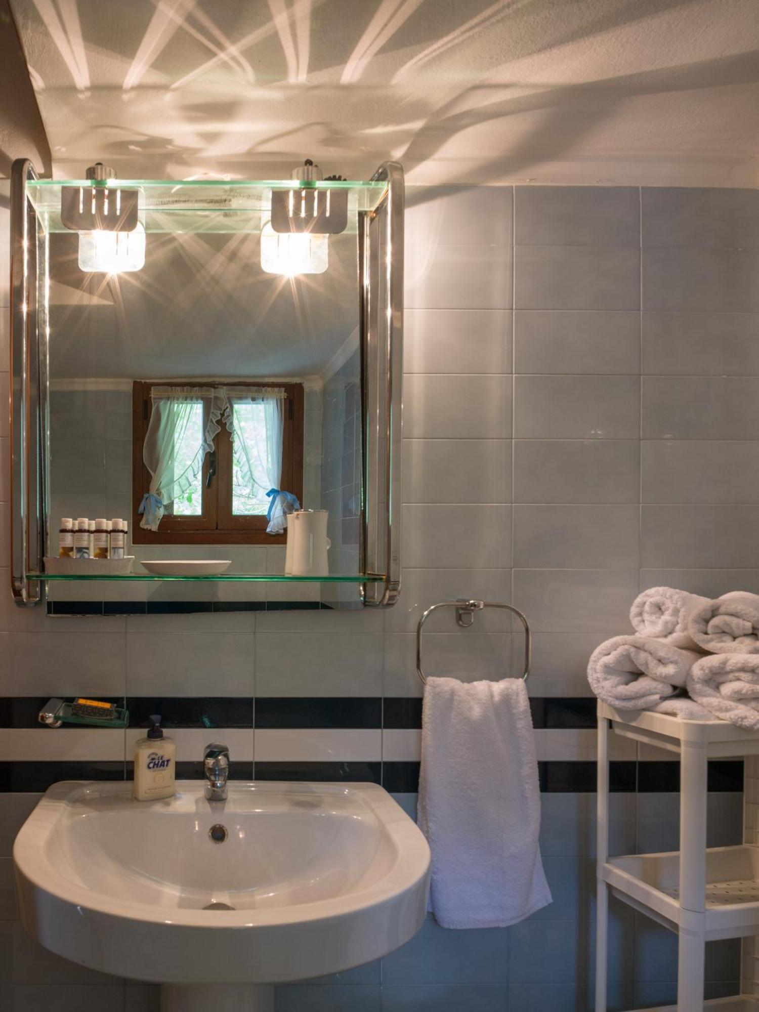 Traditional Luxury Villa Armonia Aígion Luaran gambar